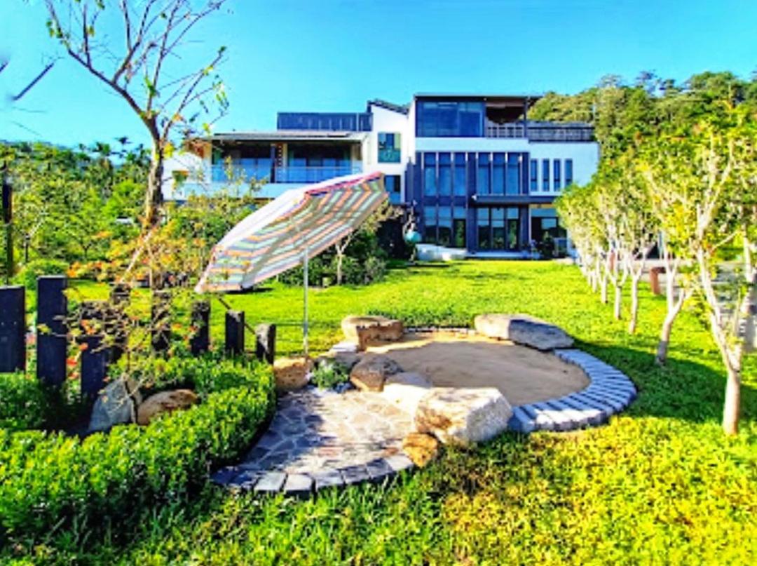 Roaming Cloud Sun Moon Lake B&B 유치 외부 사진